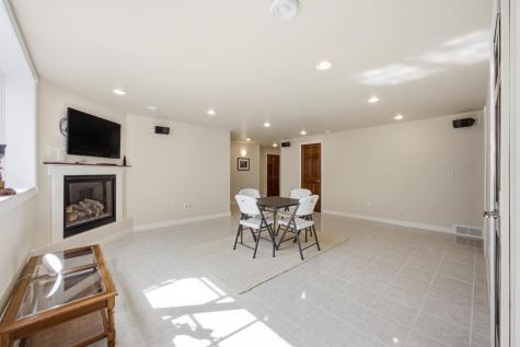3413 50th Street N Reiles Acres ND 58102