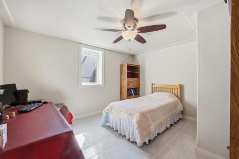 3413 50th Street N Reiles Acres ND 58102