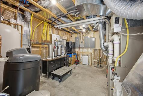 3413 50th Street N Reiles Acres ND 58102