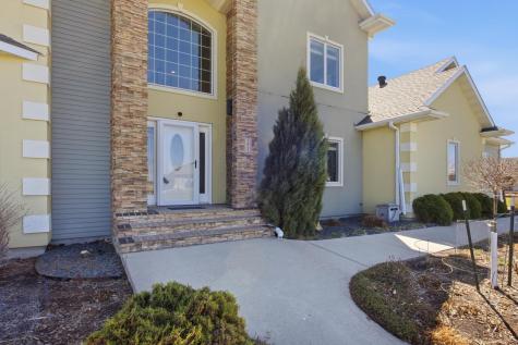3413 50th Street N Reiles Acres ND 58102