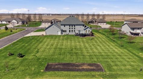 3413 50th Street N Reiles Acres ND 58102