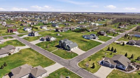 3413 50th Street N Reiles Acres ND 58102