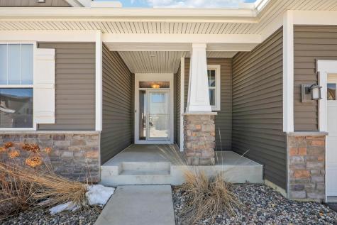 1216 Oak Tree Court Carver MN 55315