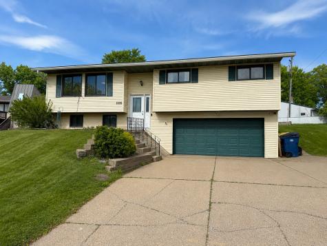 1035 Balsam Avenue La Crescent MN 55947