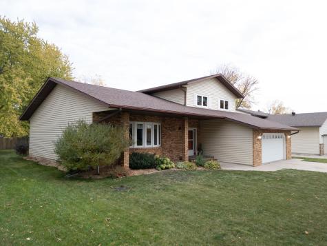 851 12th Avenue E West Fargo ND 58078