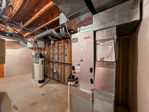 851 12th Avenue E West Fargo ND 58078