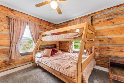 160 N State Road 35 Alma WI 54610