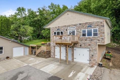 160 N State Road 35 Alma WI 54610