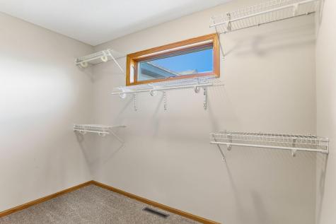 10360 Quail Avenue N Brooklyn Park MN 55443