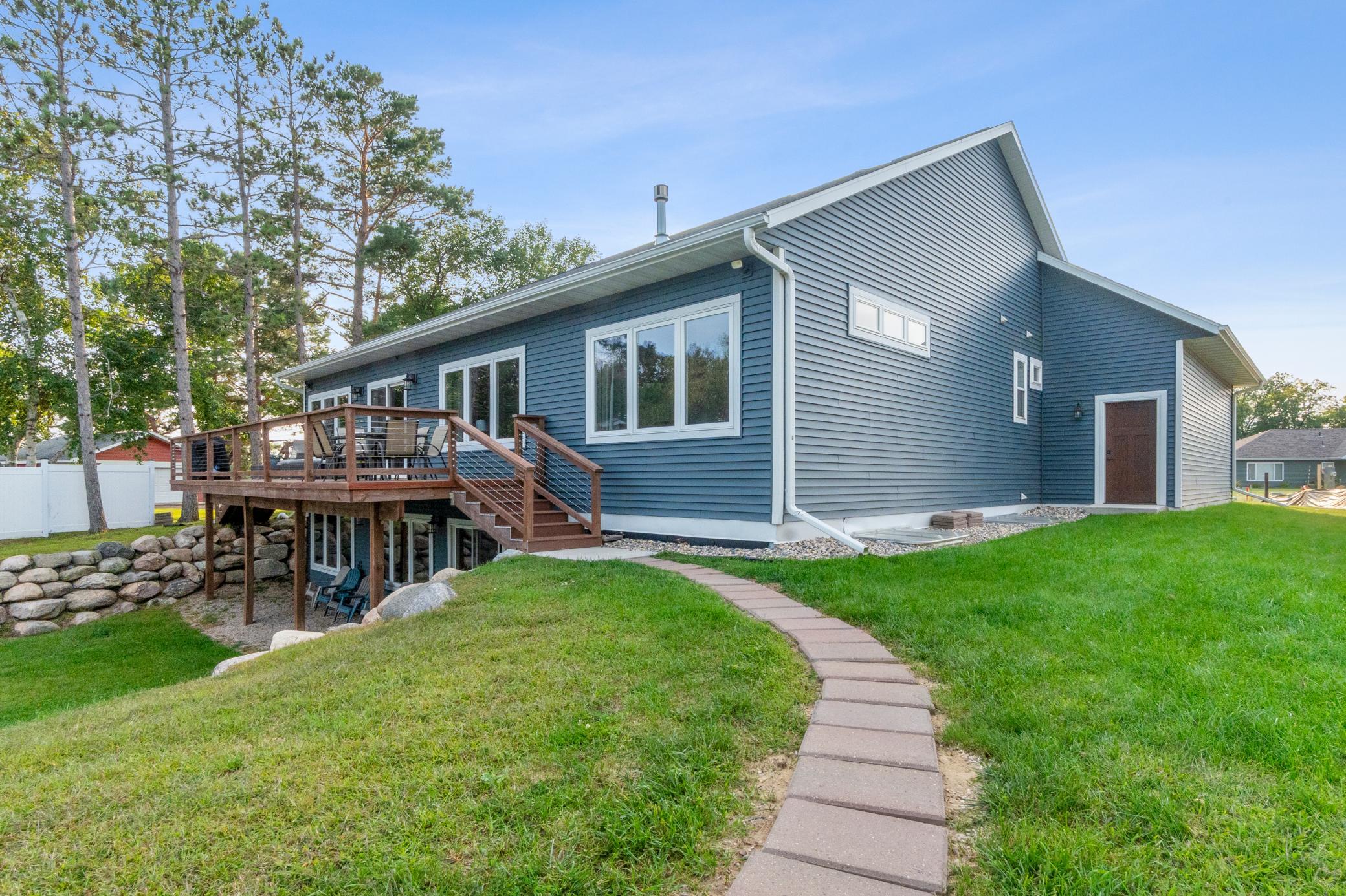 1985 Rosewood Lane SE Alexandria MN 56308