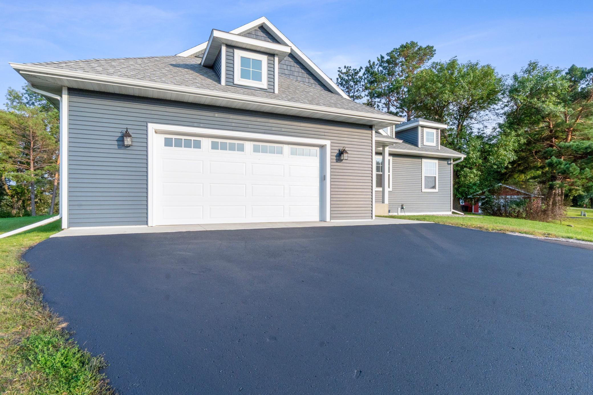 1985 Rosewood Lane SE Alexandria MN 56308