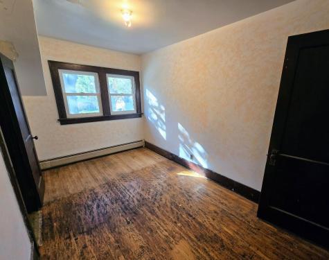 109 5th Avenue SE Pipestone MN 56164