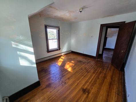 109 5th Avenue SE Pipestone MN 56164