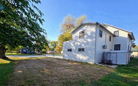 109 5th Avenue SE Pipestone MN 56164