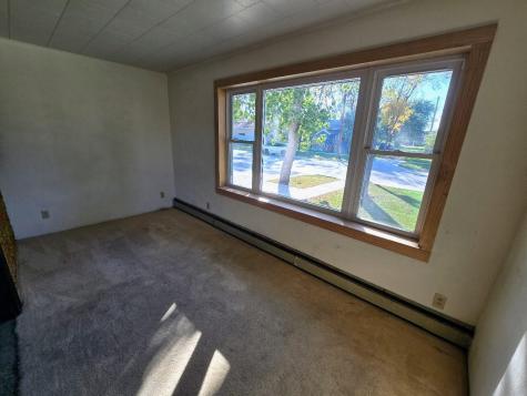 109 5th Avenue SE Pipestone MN 56164
