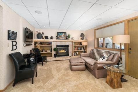 1722 North Road Duluth MN 55811
