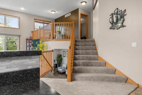 1177 Danube Avenue Shakopee MN 55379