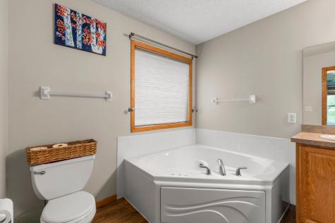 1177 Danube Avenue Shakopee MN 55379