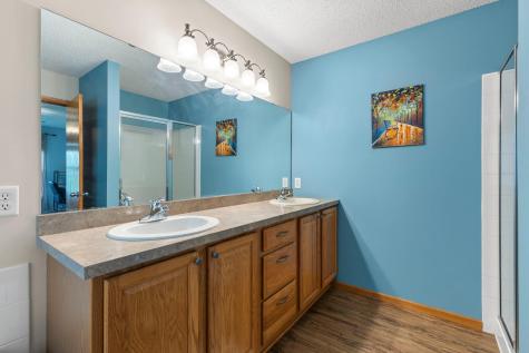 1177 Danube Avenue Shakopee MN 55379