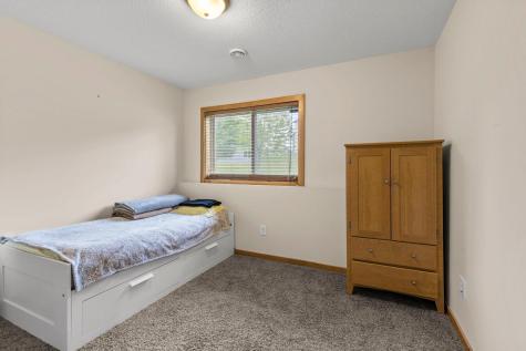 1177 Danube Avenue Shakopee MN 55379