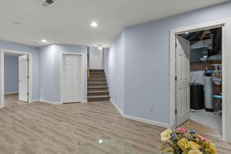 1177 Danube Avenue Shakopee MN 55379