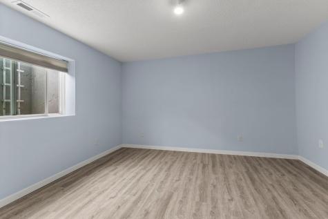 1177 Danube Avenue Shakopee MN 55379