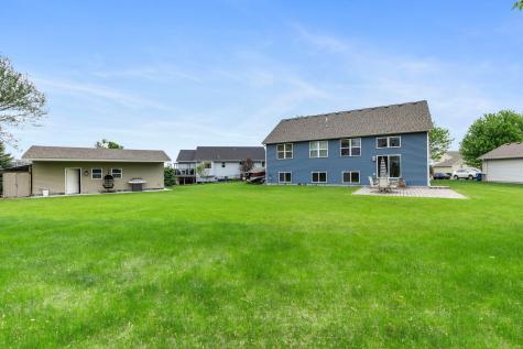 1177 Danube Avenue Shakopee MN 55379