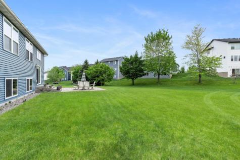 1177 Danube Avenue Shakopee MN 55379