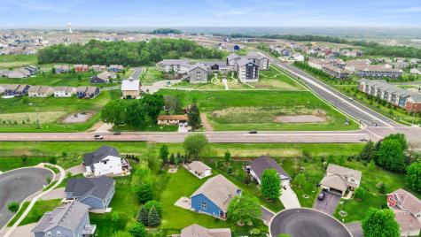 1177 Danube Avenue Shakopee MN 55379