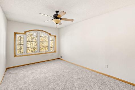 8694 Callahan Trail Inver Grove Heights MN 55076