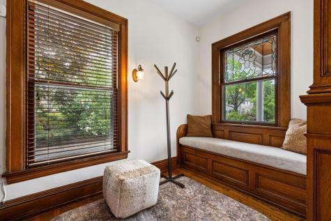 1930 Girard Avenue S Minneapolis MN 55403