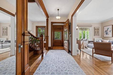 1930 Girard Avenue S Minneapolis MN 55403