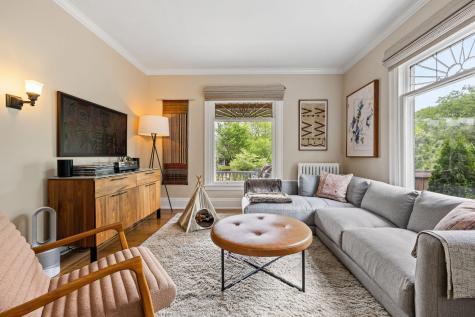 1930 Girard Avenue S Minneapolis MN 55403