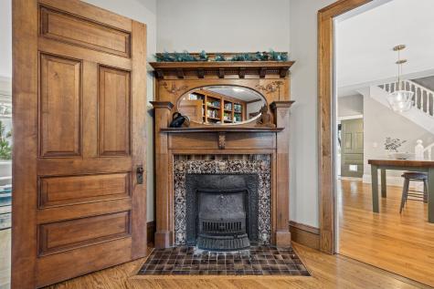 1930 Girard Avenue S Minneapolis MN 55403