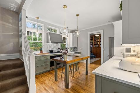 1930 Girard Avenue S Minneapolis MN 55403