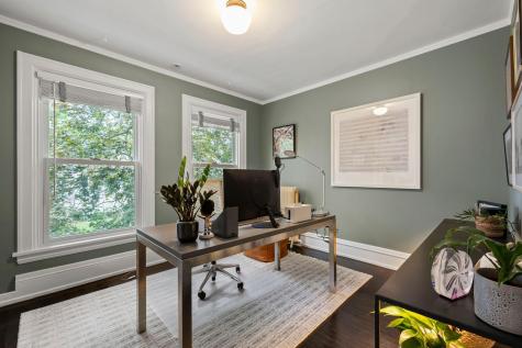 1930 Girard Avenue S Minneapolis MN 55403