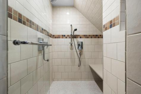 1930 Girard Avenue S Minneapolis MN 55403