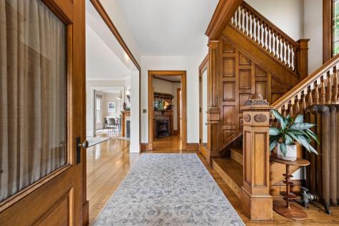 1930 Girard Avenue S Minneapolis MN 55403