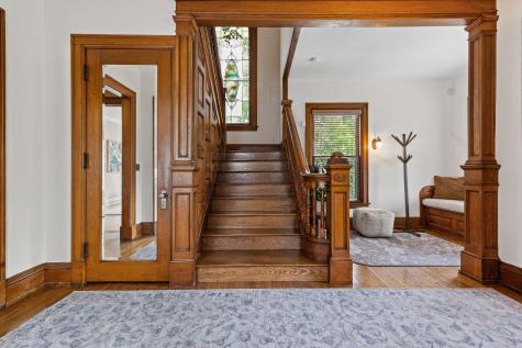 1930 Girard Avenue S Minneapolis MN 55403
