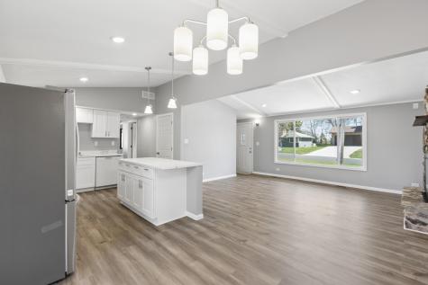 3541 Flag Avenue N New Hope MN 55427