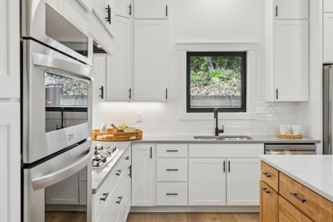 5742 Shady Oak Road S Minnetonka MN 55343