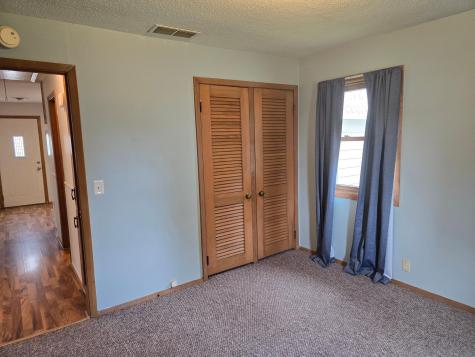 203 Thomas Avenue Worthington MN 56187