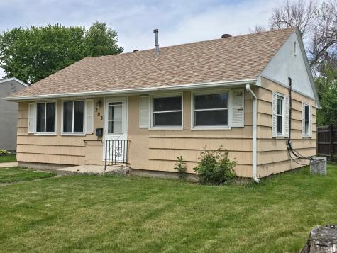 203 Thomas Avenue Worthington MN 56187