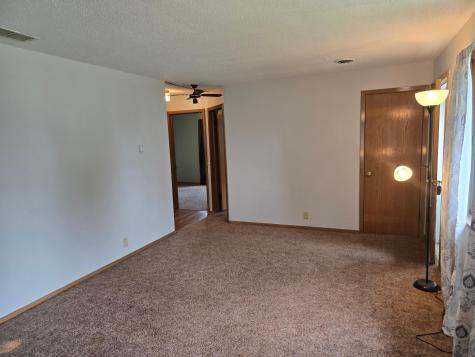 203 Thomas Avenue Worthington MN 56187