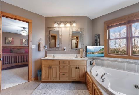 13920 310th Street New Prague MN 56071