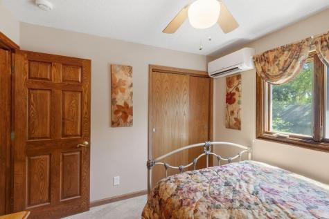 101 Timberland Drive Burnsville MN 55337