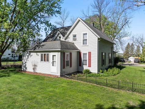 37726 2nd Avenue Dennison MN 55018