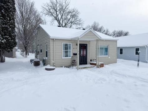 817 S Whitford Street Fergus Falls MN 56537