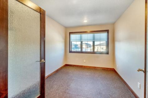5050 Prosperity Way S Fargo ND 58104