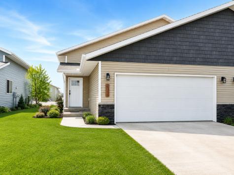 7250 30th Street S Fargo ND 58104